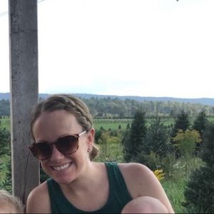 Meet your Posher, Amber